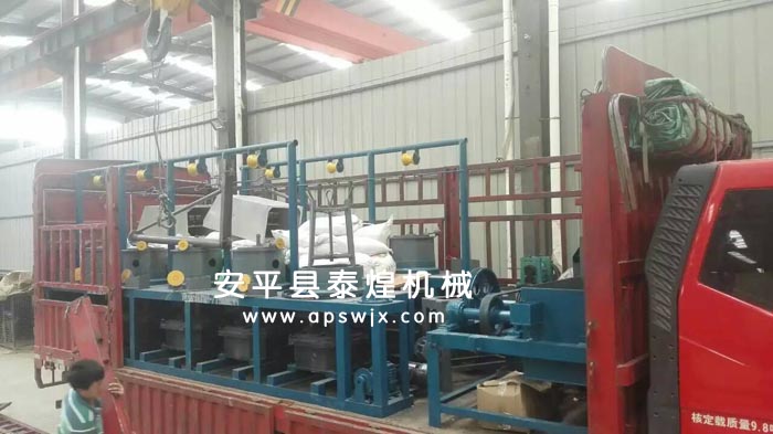 連罐干式滑輪拔絲機(jī) 連罐干式滑輪拔絲機(jī)